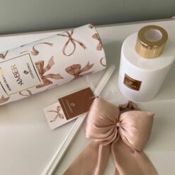 Bomboniera Comunione Matrimonio Profumatore Moka Mousse con Fiocco in Tessuto Linea Fiocchi - Cupido&Co.