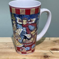 Tazza Natalizia in Ceramica con Angeli Decorativi