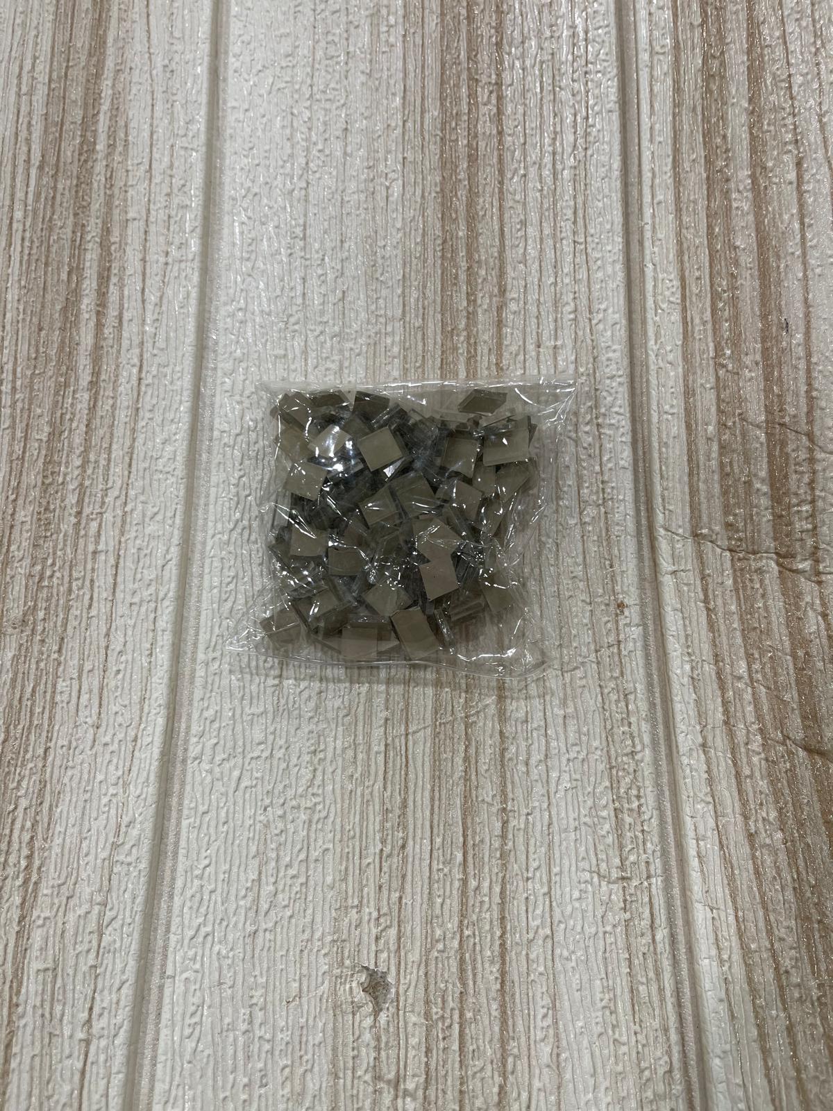 mosaico-in-vetro-tortora