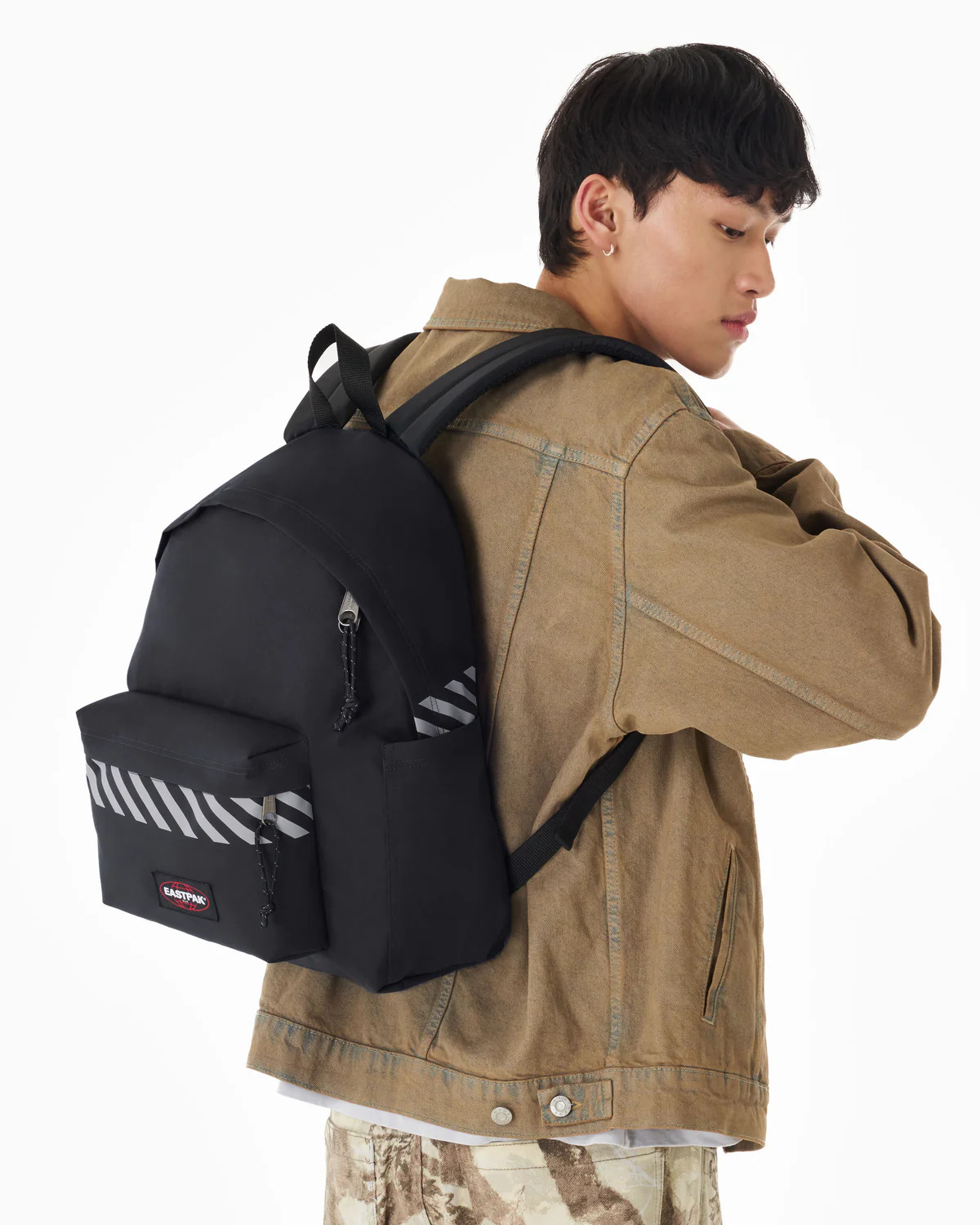 Zaino-Eastpak-Day-Pak'r-Refleks-Stripe-Black (4)